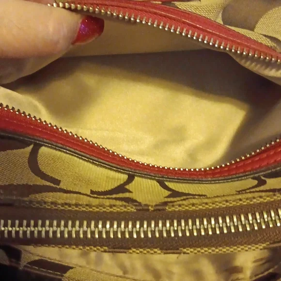 Coach Purse - Picture 7 of 9